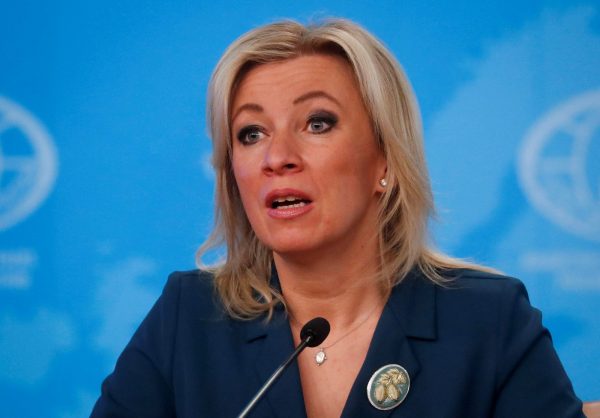 Ζαχάροβα: Άρχισε παροχή προξενικών υπηρεσιών σε Ρώσους στα κατεχόμενα