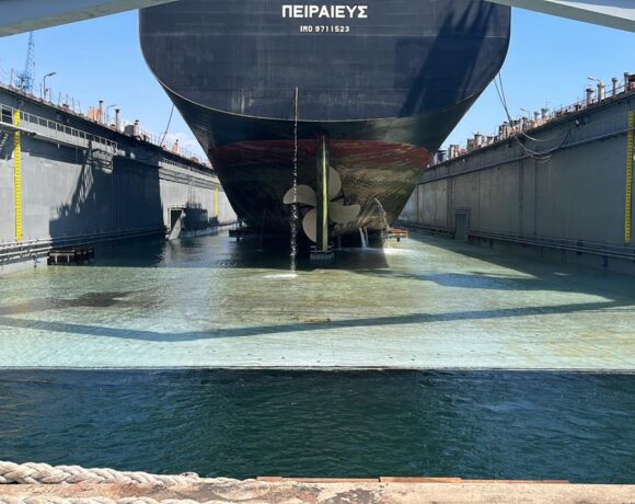 Ναυπηγεία ΟΝΕΧ : 500 πλοία πριν το τέλος του έτους – 40 πλοία στη Ελευσίνα στο 8μηνο (pics)