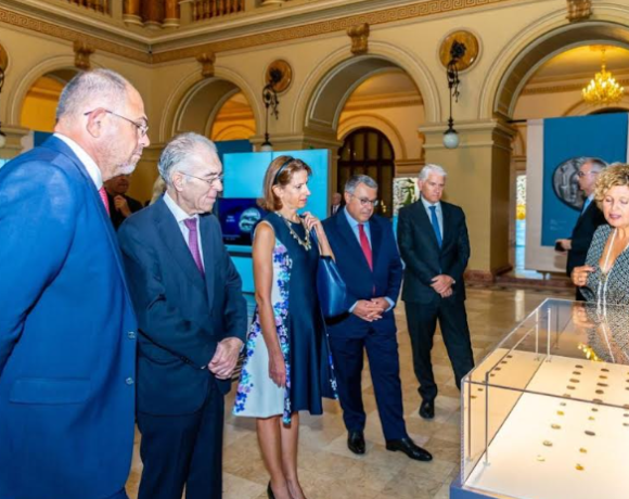 Ψάλτης (alpha Bank): Η Έκθεση Νομισματικής Συλλογής στη Ρουμανία σηματοδοτεί την 30ετή παρουσία μας στη χώρα (pics)