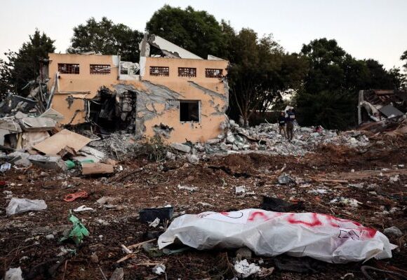 Ισραήλ: «Ευθύνη της Παλαιστίνης η επίθεση» λέει η Χαμάς – «Πετάει εκτός» Ιράν και Χεζμπολάχ