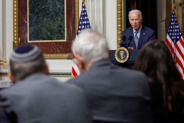 Ισραήλ: Ο Μπάιντεν προέτρεψε τον Νετανιάχου να σεβαστεί το δίκαιου του πολέμου και έστειλε μήνυμα στο Ιράν