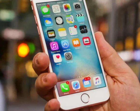 Σχεδόν 9 στους 10 εφήβους στις ΗΠΑ έχουν Iphone