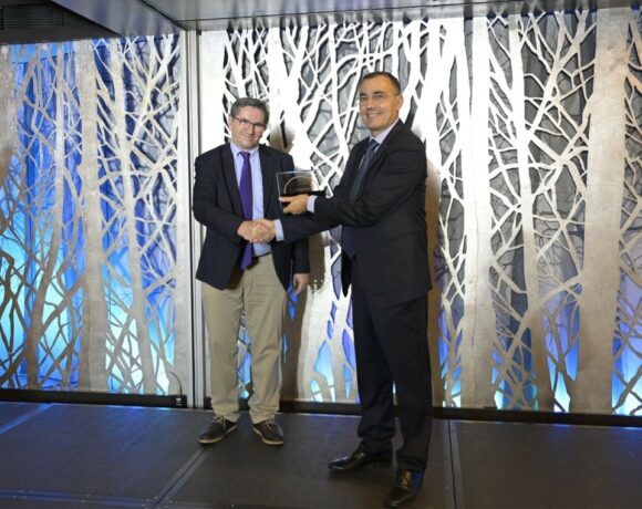 Τριπλή βράβευση της Demo στα Manufacturing Excellence Awards 2023 (pics)