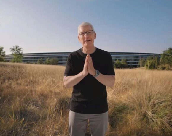 Tim Cook: Πούλησε μετοχές της Apple αξίας 41 εκατ