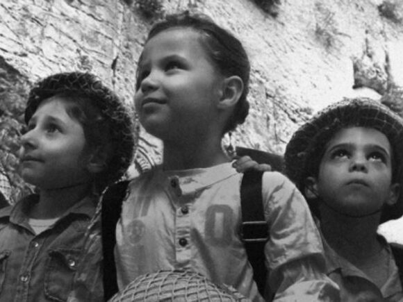 Ο μοναδικός μιλιταρισμός του Ισραήλ – «Μάθε παιδί μου γράμματα και… να πώς να σκοτώνεις»
