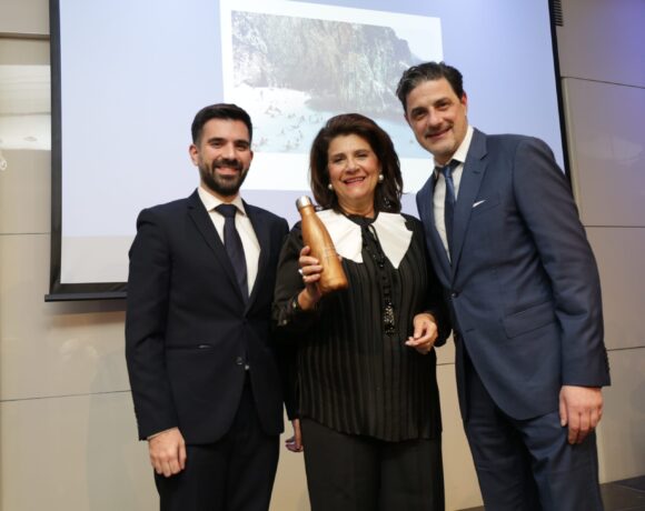 «Σάρωσε» τα βραβεία η Περιφέρεια Ιονίων Νήσων στο Λονδίνο