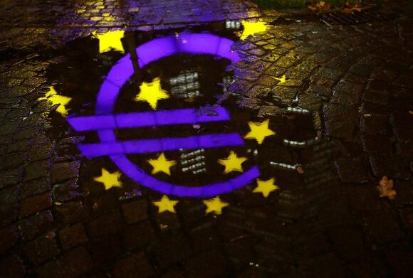 Nέα κρίση χρέους απειλεί την ευρωζώνη