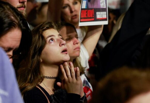 Washington Post: Ισραήλ και Χαμάς συμφώνησαν σε πενθήμερη παύση των εχθροπραξιών και την απελευθέρωση ομήρων